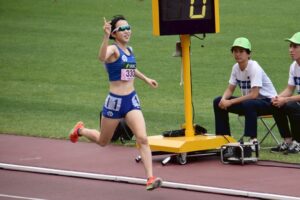 投稿についてもっと詳しく 田島　愛理（たじま　あいり/スポーツ健康科学科4年）1500m・副主将