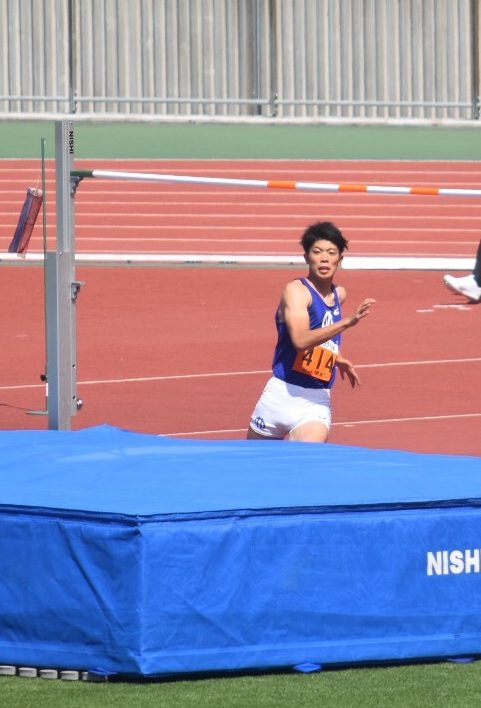 順天堂大学　陸上競技部　公式ウィンドブレーカー 陸上競技部（長距離）から3名の選手が実業団に内定！浅井皓貴選手